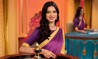 Hình ảnh gà Nòi Việt Nam với dáng vẻ oai vệ và mạnh mẽ